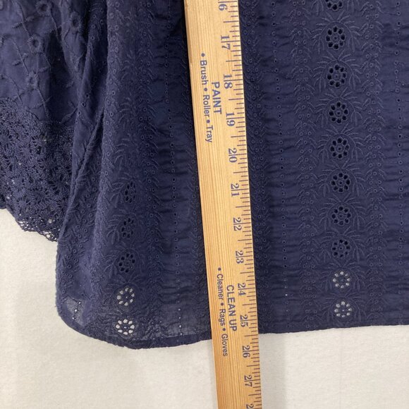 New GAP size XXL Navy Clip Dot Embroidered Eyelet Feminine Blouse Elegant - Picture 6 of 12